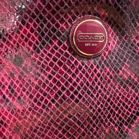 Coach large tech pouch NWT and box - Picture 7 of 8